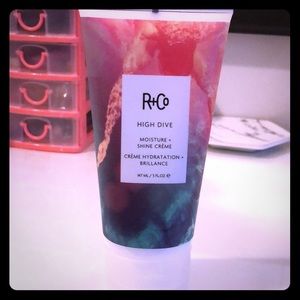 R+Co High Dive moisture + shine cream